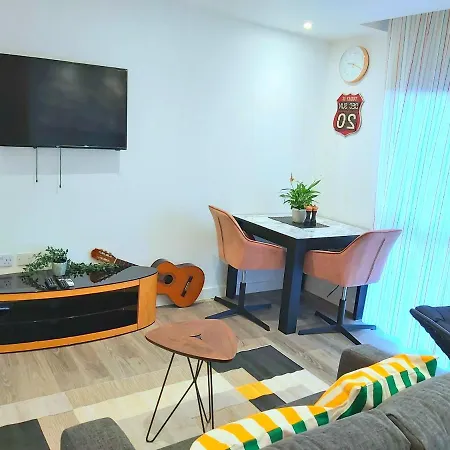 Great - Netflix, Wifi, Digital Tv Apartment